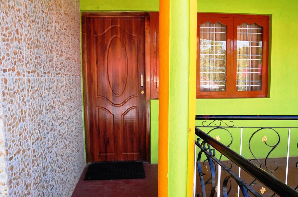 Akashadeepa Homestay Madikeri Buitenkant foto