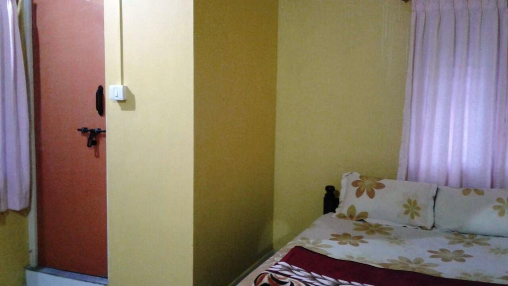 Akashadeepa Homestay Madikeri Buitenkant foto